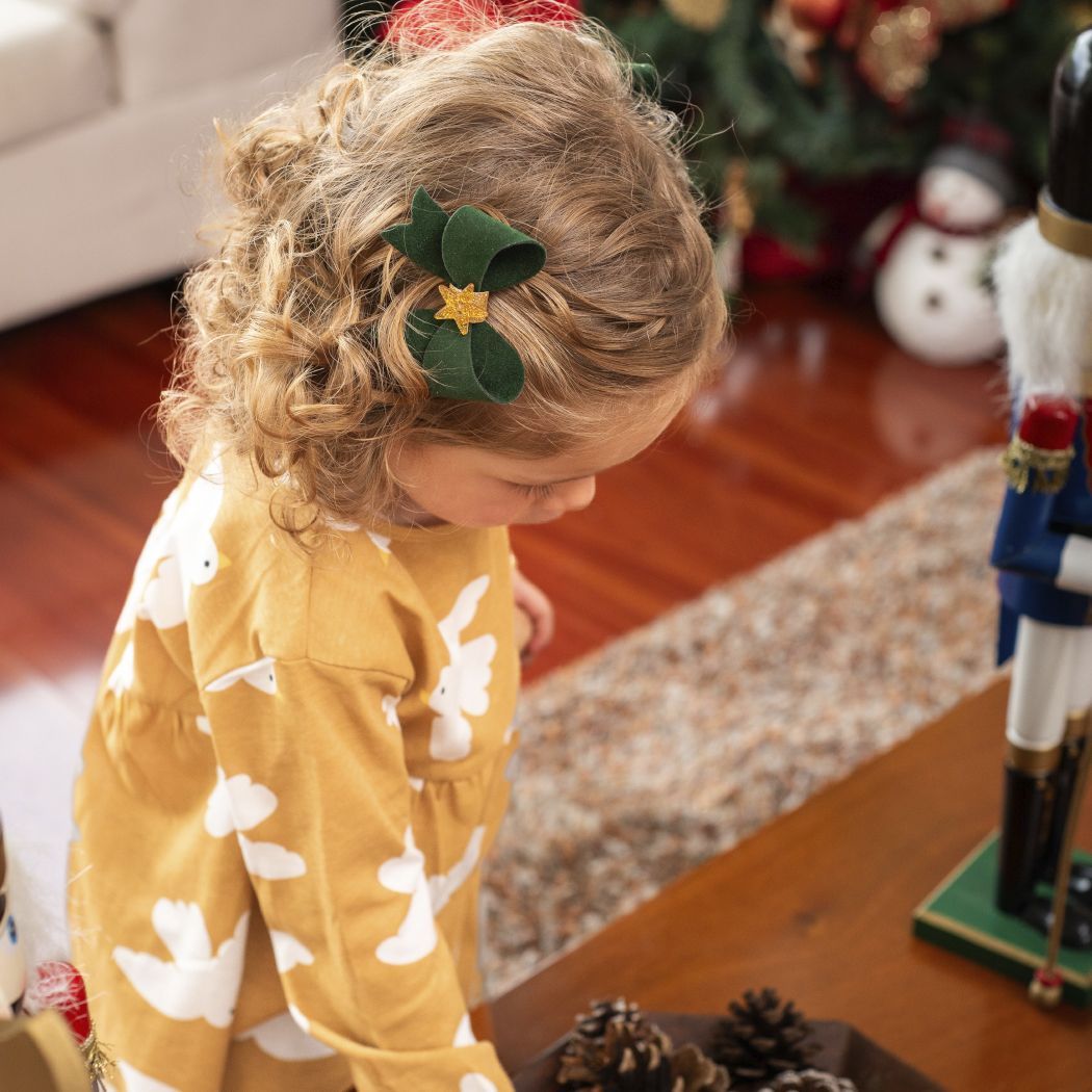 Candy Bow Christmas hair clip - Image 8